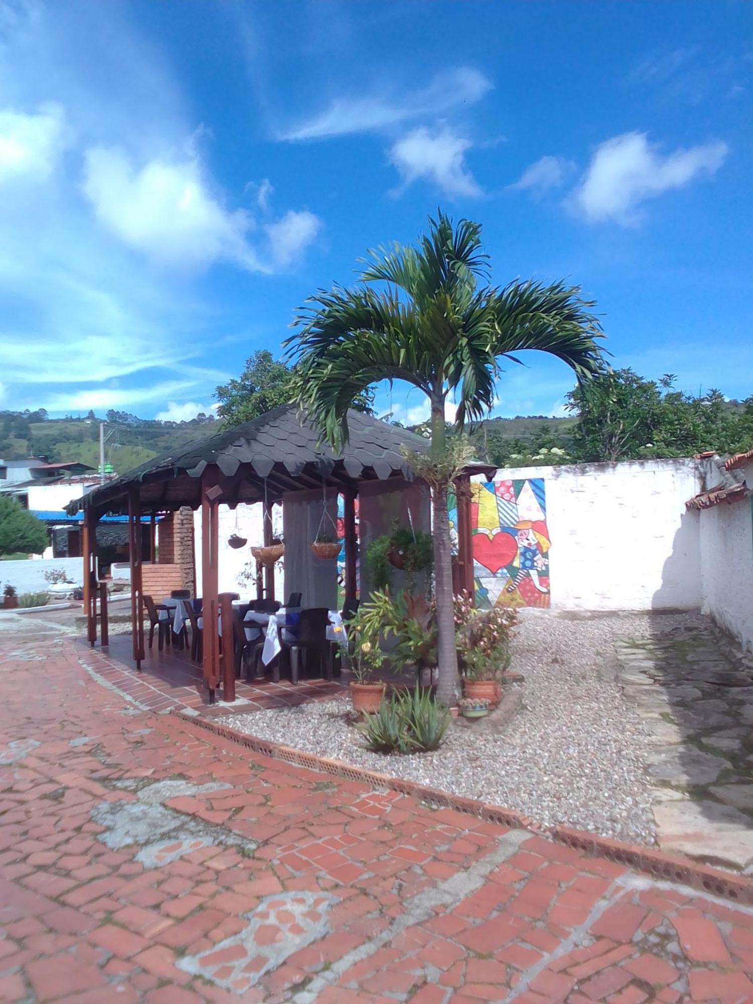Hotel La Casona Chinacota Bagian luar foto